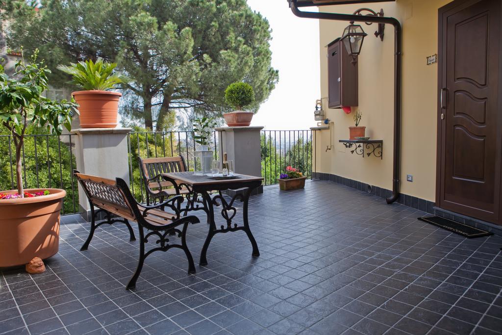 B&B La Veduta Napoli Exterior foto